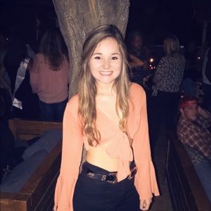 Meet your Posher, Kenzie